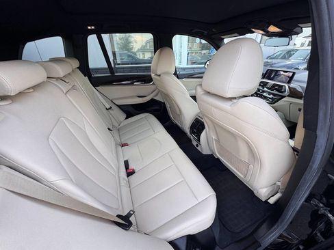 Used 2019 BMW X3 xDrive30i w/ Convenience Package AWD/4WD image 17