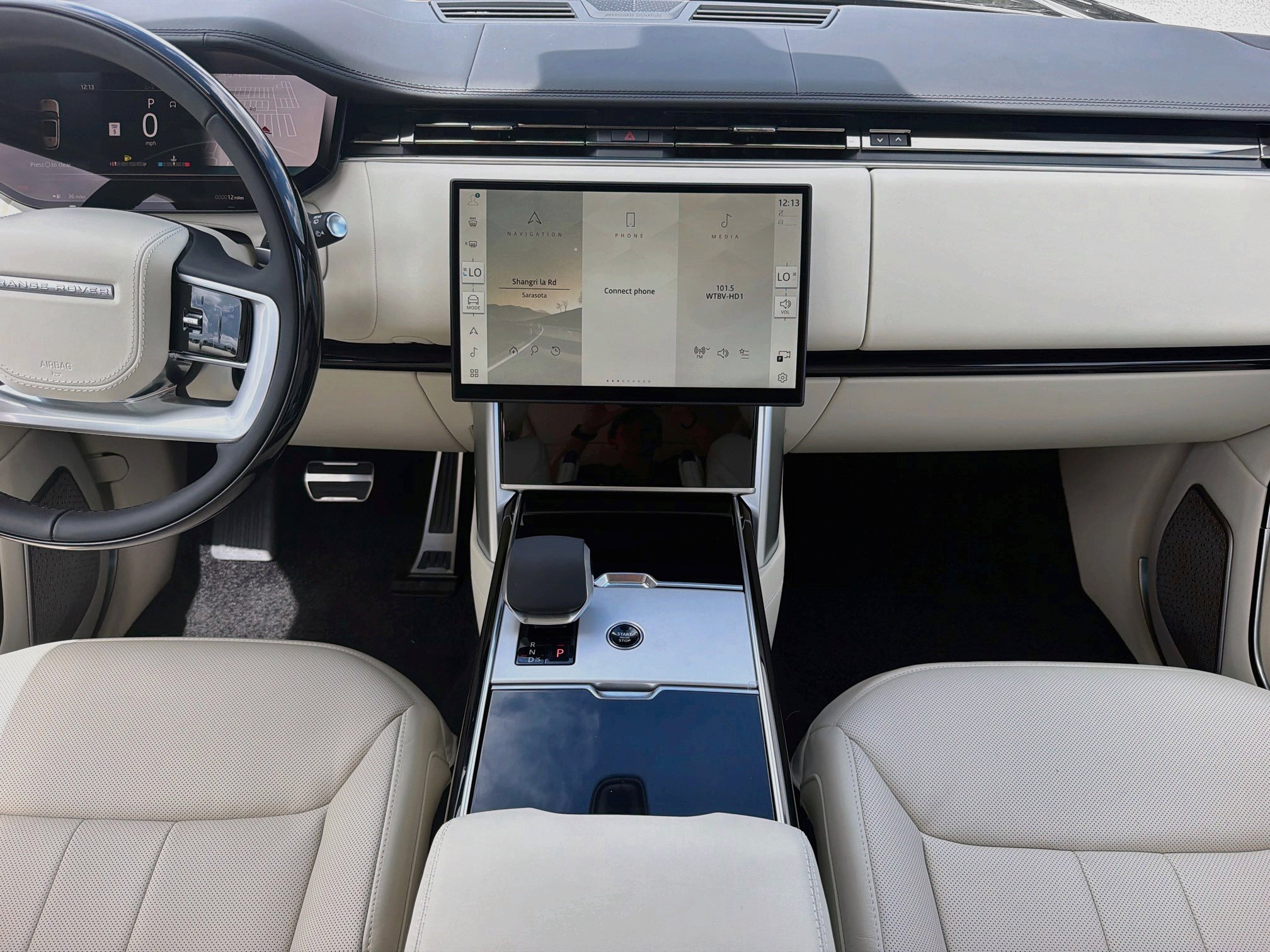 New 2026 Land Rover Range Rover Autobiography AWD/4WD image 20