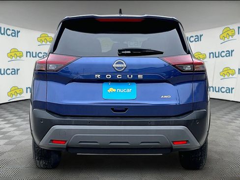 Used 2023 Nissan Rogue S image 5