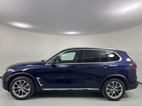 New 2026 BMW X5 xDrive50e AWD/4WD image 4