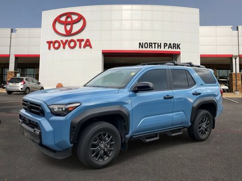 Used 2025 Toyota 4Runner SR5 RWD image 1