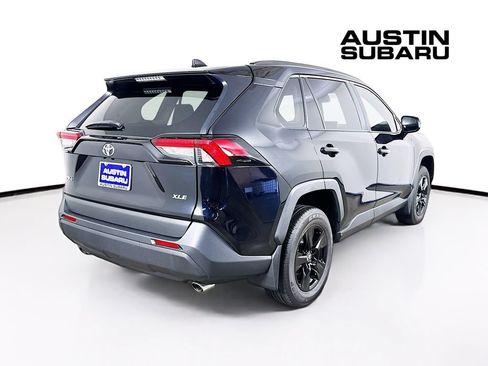 Used 2025 Toyota RAV4 XLE FWD image 7