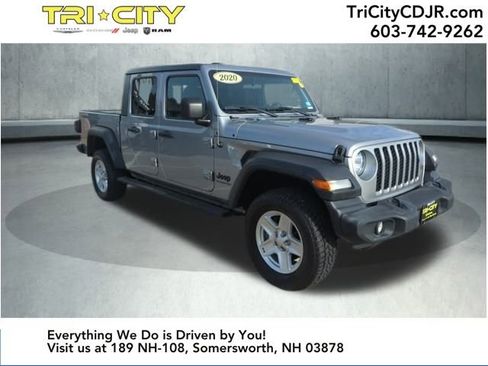 Used 2020 Jeep Gladiator Sport w/ Quick Order Package 24S image 7
