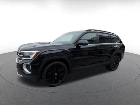 Used 2026 Volkswagen Atlas SE FWD image 7