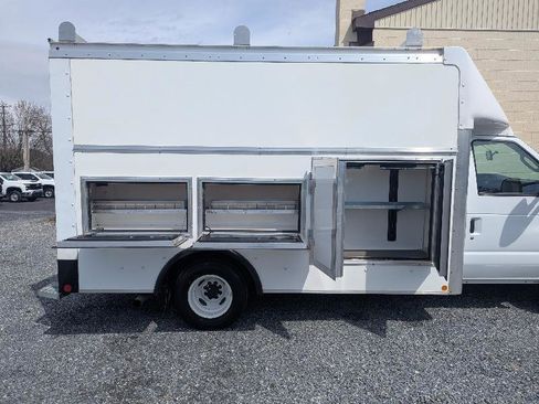 Used 2024 Ford E-350 and Econoline 350 Super Duty w/ Power Windows & Locks Group RWD image 16