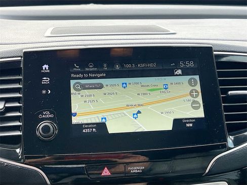 Used 2021 Honda Pilot Touring image 13