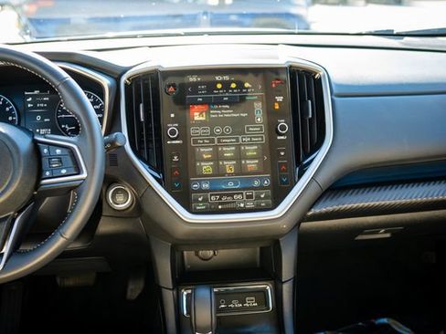 Certified 2025 Subaru Ascent Premium image 7