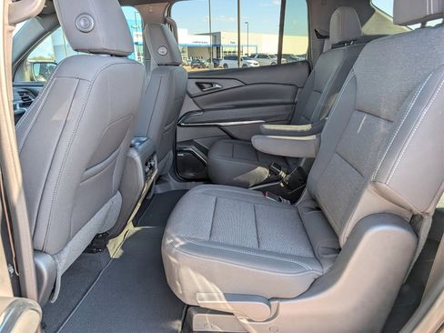 New 2026 Chevrolet Traverse LT w/ Enhanced Driving Package image 21