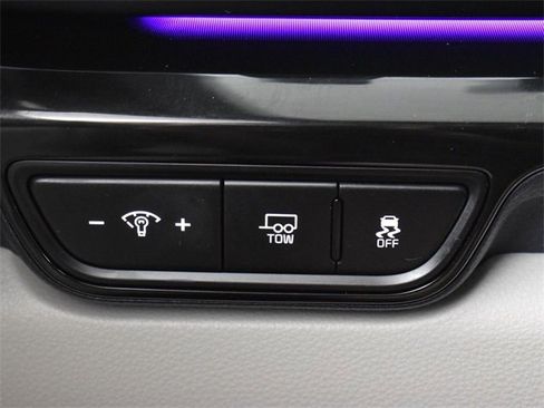 Certified 2025 Kia Carnival SX Prestige image 28