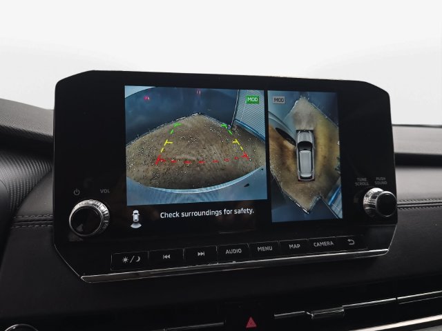 Used 2024 Mitsubishi Outlander 4WD Plug-In Hybrid image 23
