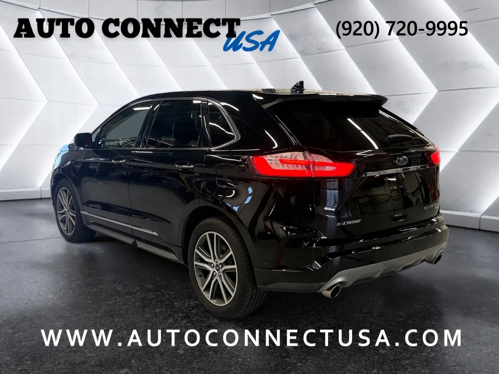 Used 2019 Ford Edge Titanium w/ Equipment Group 301A AWD/4WD image 9