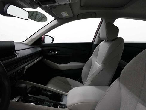 Certified 2024 Honda Accord EX image 13