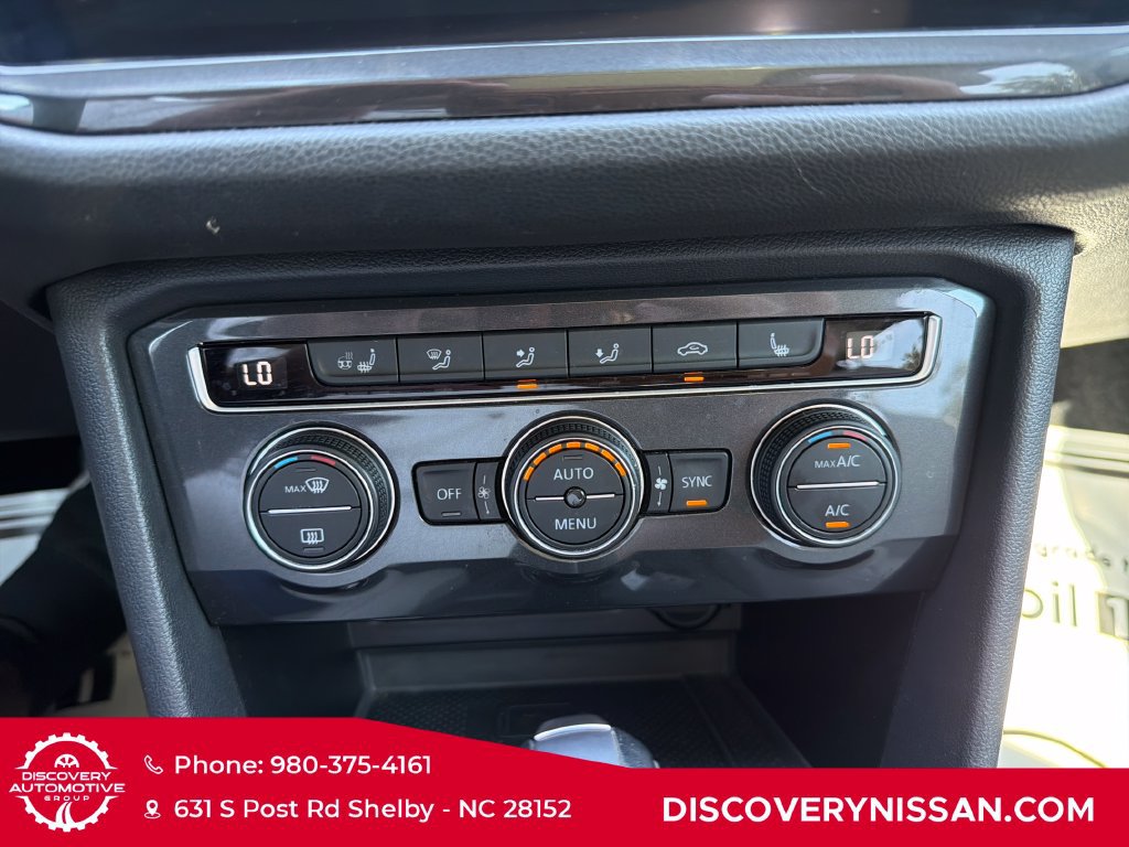 Used 2021 Volkswagen Tiguan SEL FWD image 21