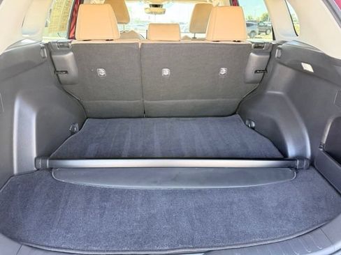 Used 2022 Toyota RAV4 XLE Premium AWD/4WD image 18