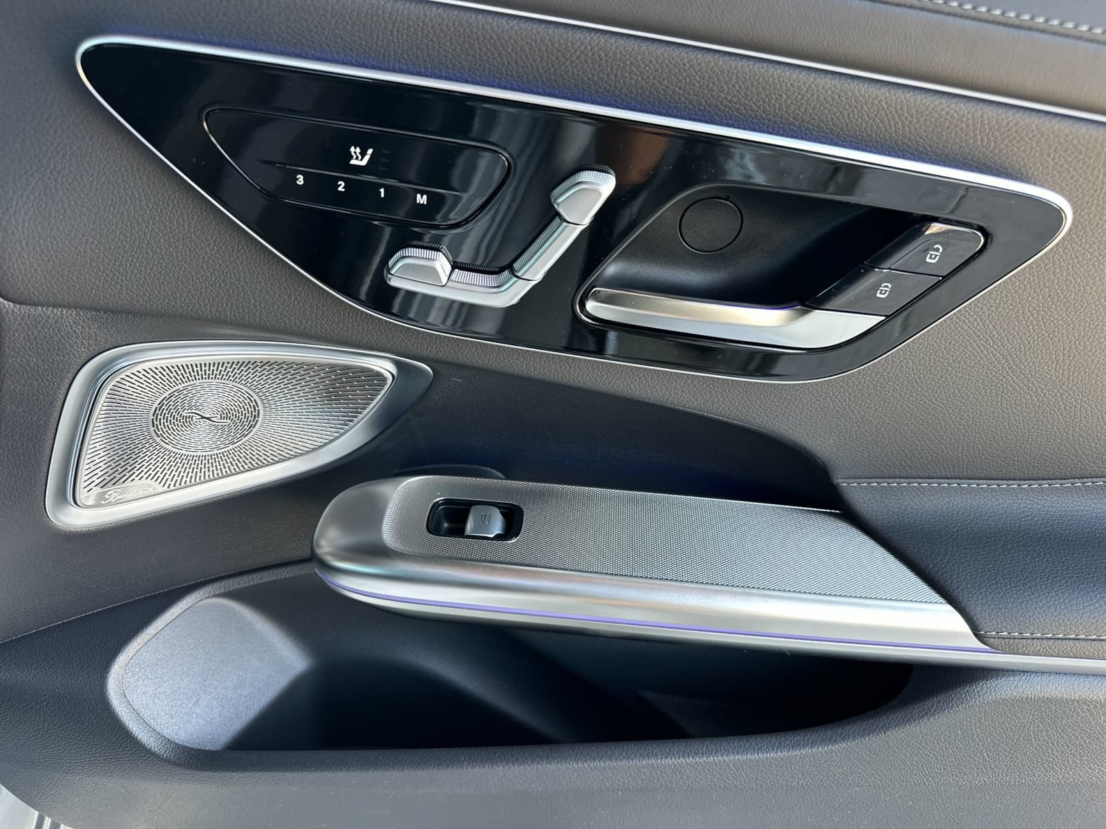 New 2026 Mercedes-Benz CLE 450 4MATIC Coupe image 17