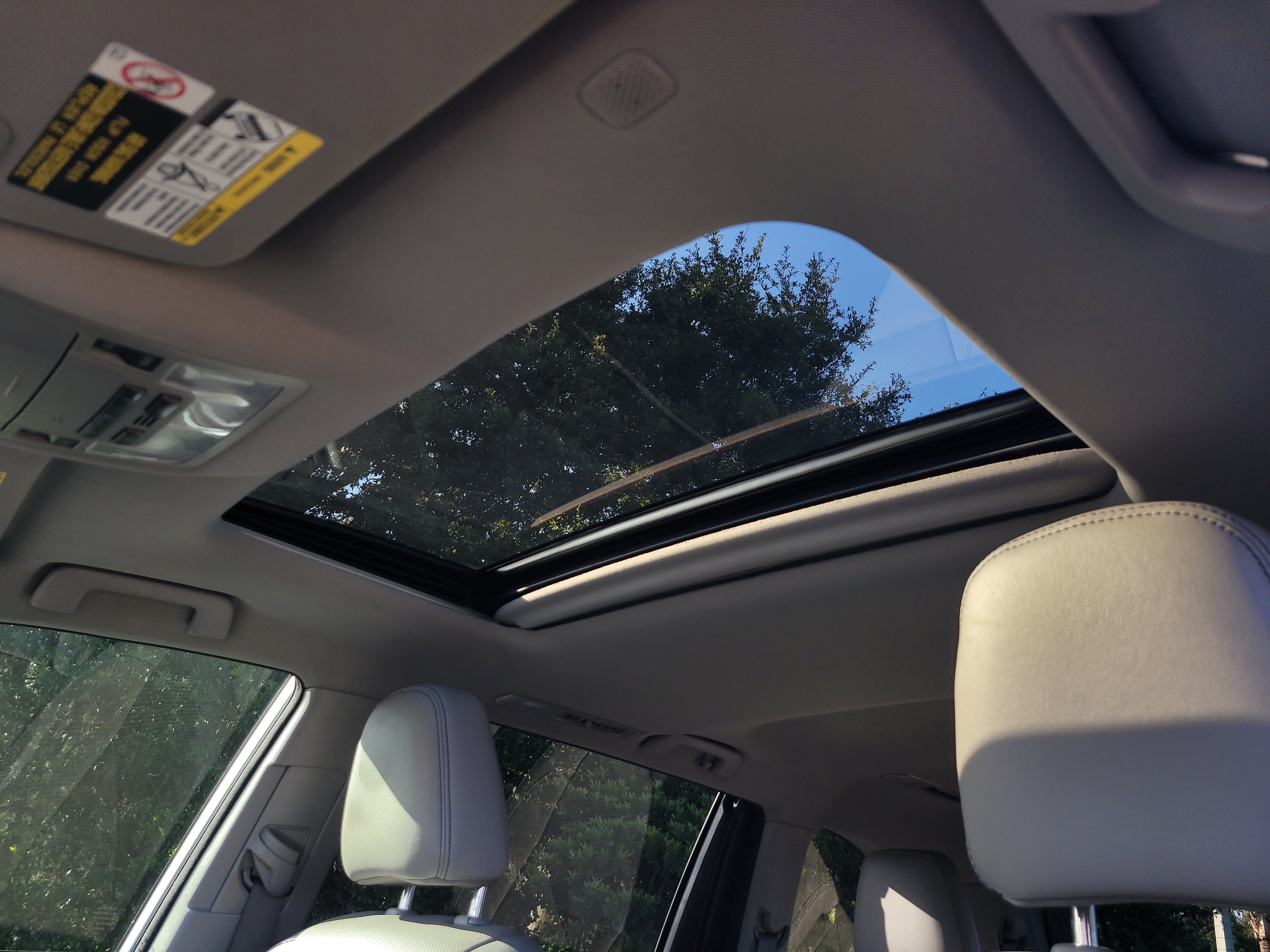 Used 2018 Toyota Highlander Limited FWD image 21