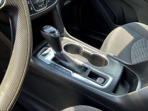 Used 2020 Chevrolet Equinox LT AWD/4WD image 19