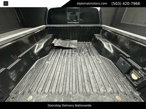 Used 2021 Toyota Tacoma SR5 w/ Trail Edition image 46