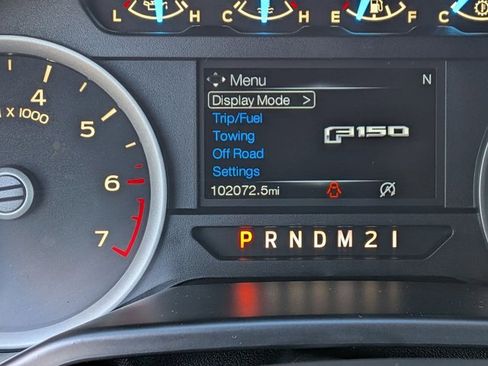 Used 2016 Ford F150 XLT image 11