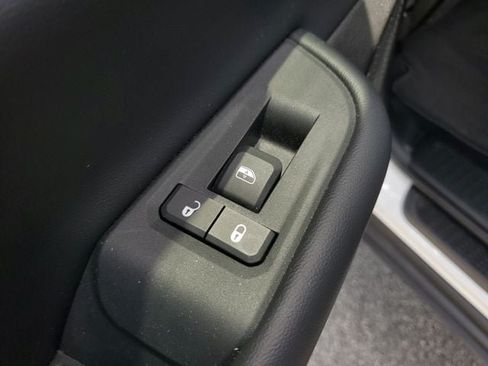 Certified 2022 Jeep Grand Cherokee L Limited RWD image 22