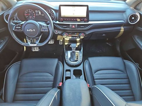 Used 2023 Kia Forte GT-Line w/ GT-Line Premium Package image 16