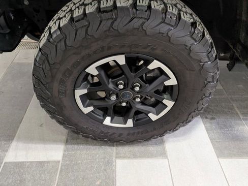 Used 2024 Jeep Wrangler Unlimited Rubicon 4xe image 7