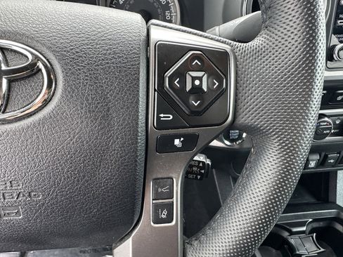 Used 2023 Toyota Tacoma Limited AWD/4WD image 17