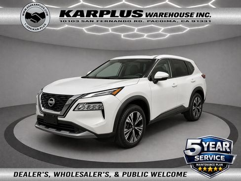 Used 2021 Nissan Rogue SV FWD image 1