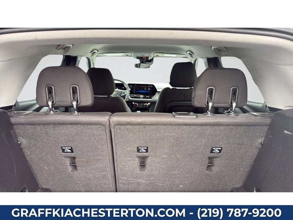 Used 2025 Chevrolet TrailBlazer LT AWD/4WD image 28