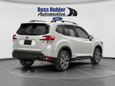 Used 2024 Subaru Forester Limited AWD/4WD image 2