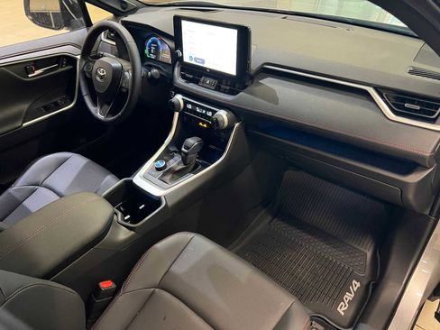 Certified 2025 Toyota RAV4 XSE image 15