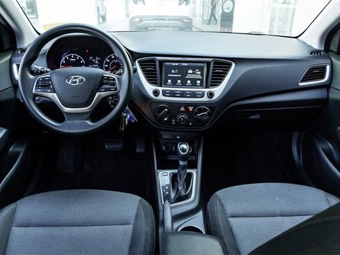 Used 2021 Hyundai Accent SEL image 22