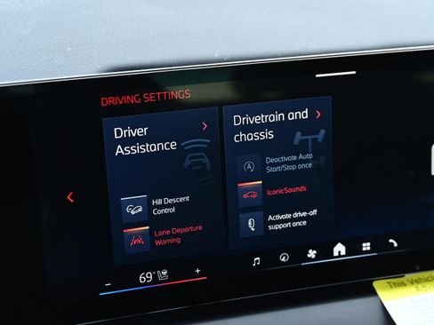 Certified 2025 BMW X3 xDrive30i w/ Premium Package image 30