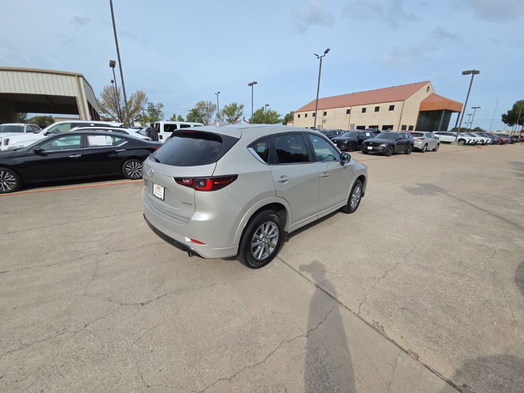 Used 2025 MAZDA CX-5 AWD 2.5 S w/ Select Package image 7