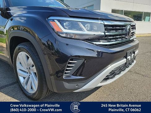 Certified 2023 Volkswagen Atlas Cross Sport SE w/ Panoramic Sunroof Package AWD/4WD image 21