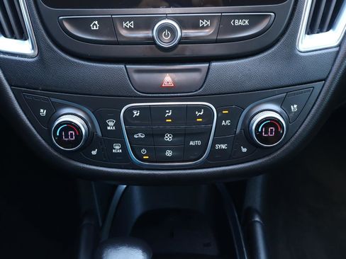 Used 2022 Chevrolet Malibu Premier FWD image 24