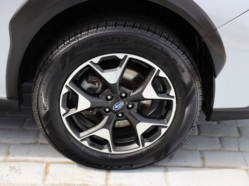 Used 2019 Subaru Crosstrek 2.0i Premium w/ Eyesight System image 40