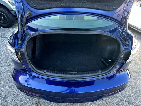 Used 2013 MAZDA MAZDA3 i Touring FWD image 8
