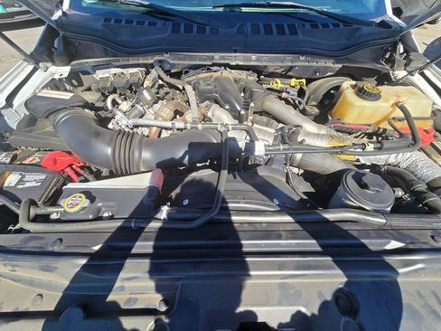 Used 2017 Ford F250 Lariat w/ Lariat Ultimate Package image 29