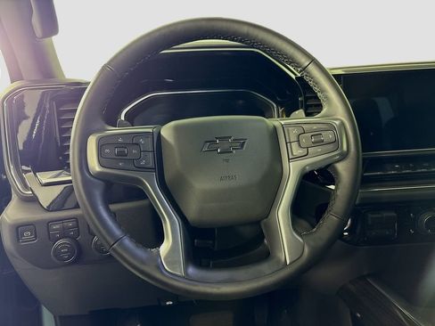 Certified 2025 Chevrolet Silverado 1500 LT Trail Boss w/ Convenience Package II image 11