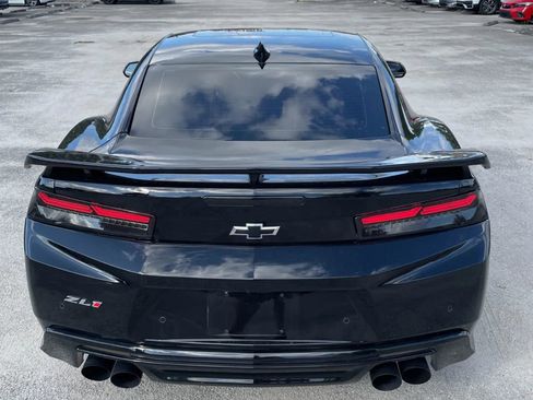 Used 2018 Chevrolet Camaro ZL1 image 3