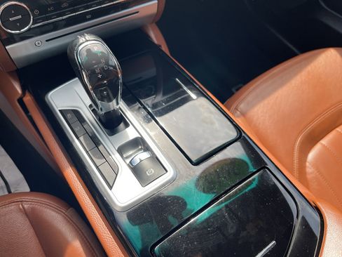 Used 2015 Maserati Quattroporte S Q4 AWD/4WD image 19