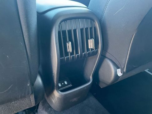 Used 2025 Hyundai Kona SEL image 24