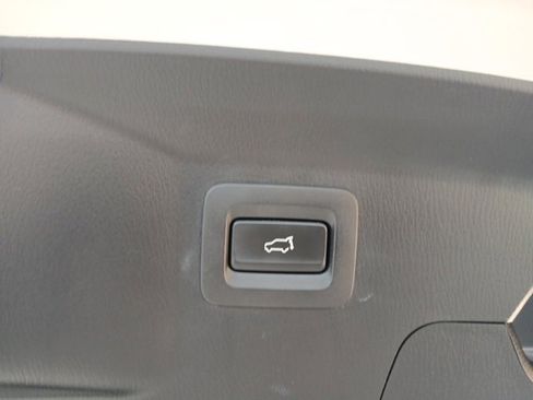 Used 2022 MAZDA CX-9 Touring Plus image 11