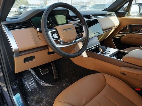 New 2026 Land Rover Range Rover SE AWD/4WD image 13