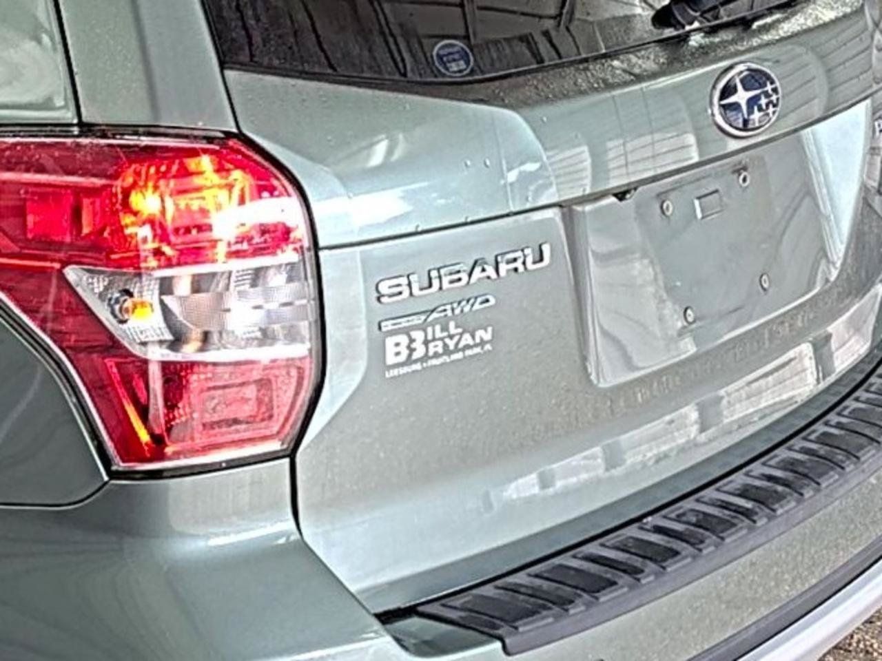 Used 2014 Subaru Forester 2.5i Touring AWD/4WD image 7