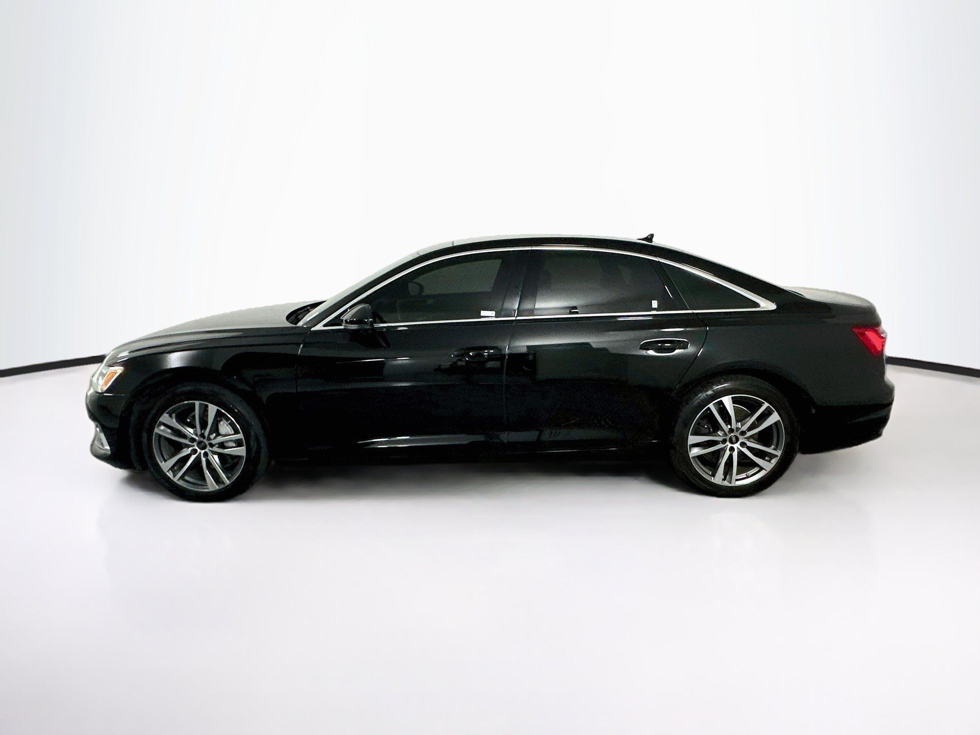Used 2023 Audi A6 Premium Plus AWD/4WD image 4