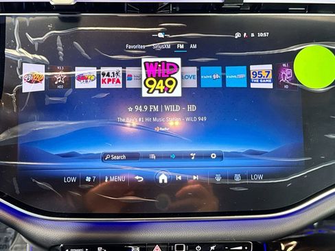 New 2026 Mercedes-Benz E 450 4MATIC Sedan image 13