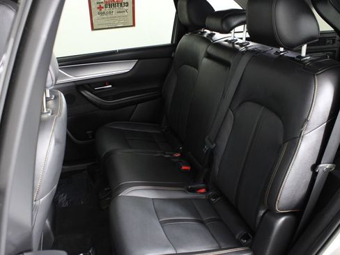 Used 2025 MAZDA CX-90 3.3 Turbo w/ Preferred Package AWD/4WD image 21