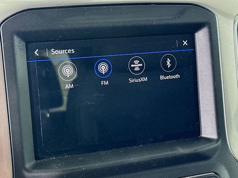 Used 2025 Chevrolet Silverado 2500 Custom w/ Custom Value Package image 27